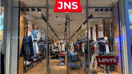 Оформление витрин JNS. Москва и регионы.